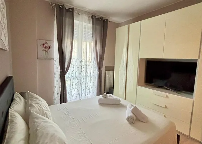 Apartment Helianthos *